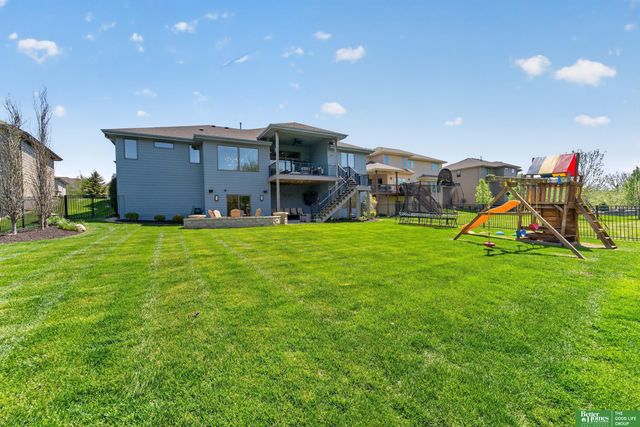2402 N 179 Street, Omaha, NE 68116