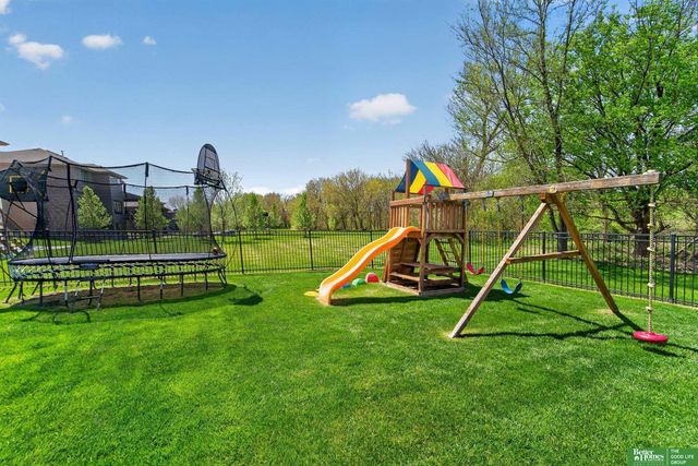 2402 N 179 Street, Omaha, NE 68116