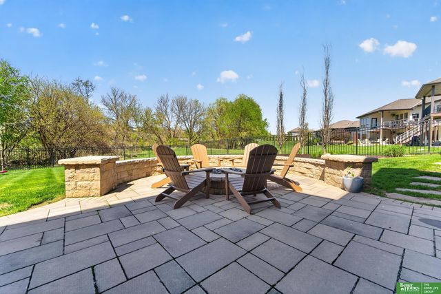 2402 N 179 Street, Omaha, NE 68116