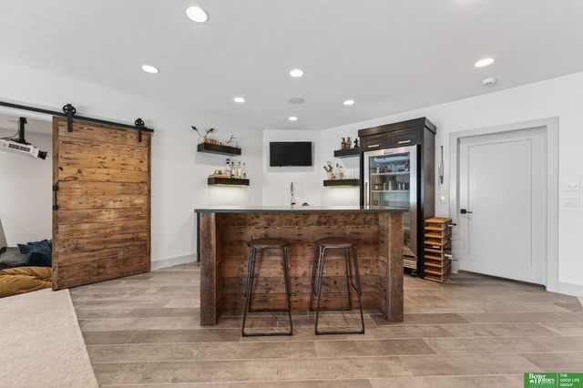 2402 N 179 Street, Omaha, NE 68116