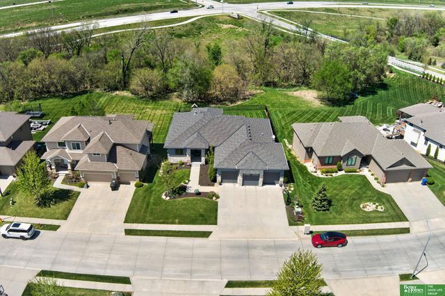 2402 N 179 Street, Omaha, NE 68116