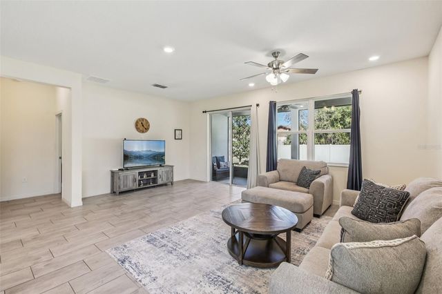 7429 IBIS DRIVE, Lakeland, FL 33810