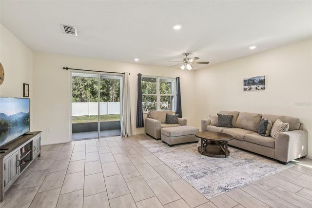 7429 IBIS DRIVE, Lakeland, FL 33810