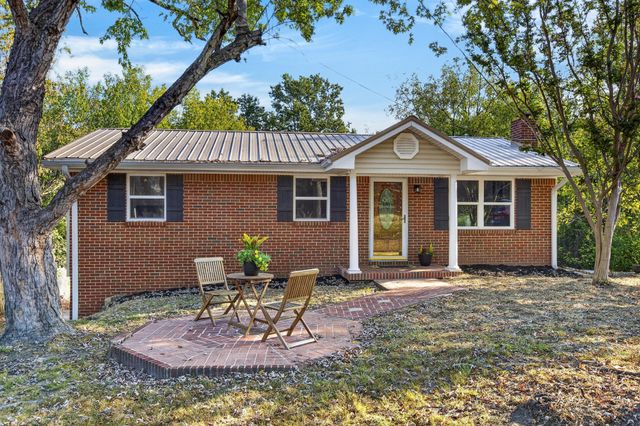 1217 Crest Drive, SE, Cleveland, TN 37311