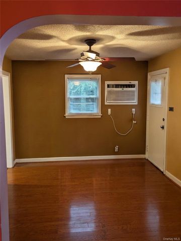 1333 Larboard Court, Uniondale, NY 11553