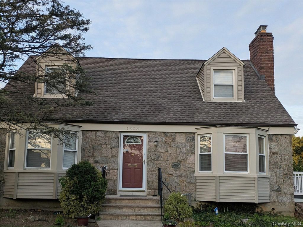 1333 Larboard Court, Uniondale, NY 11553 — photo 3