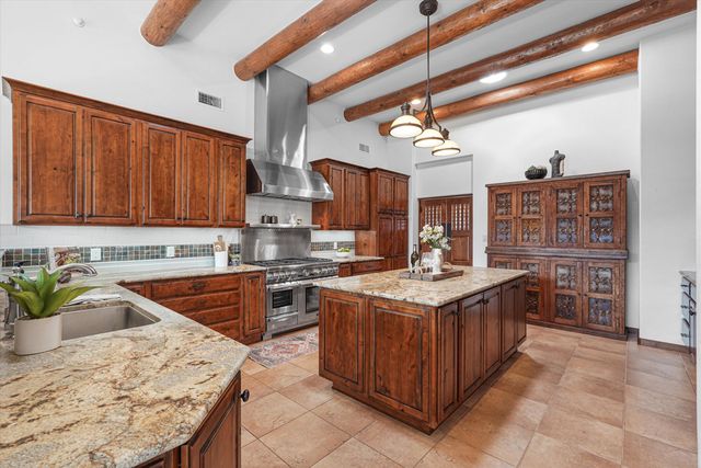 35 Apache Mesa Road, Placitas, NM 87043