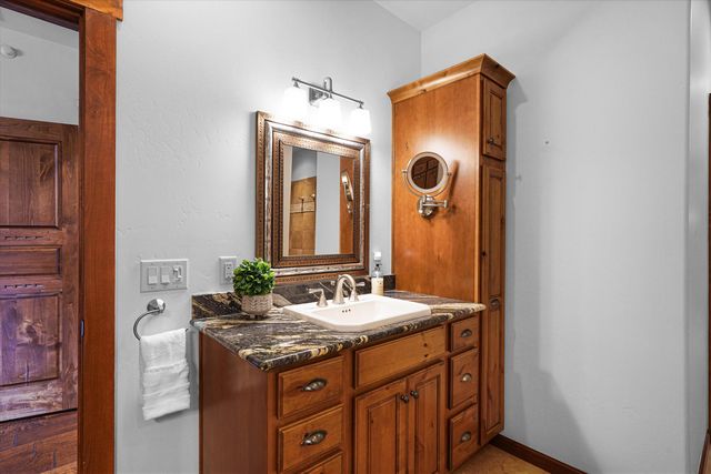 35 Apache Mesa Road, Placitas, NM 87043