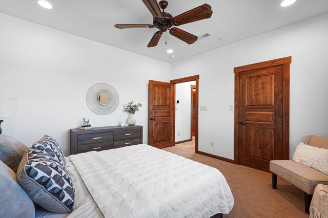 35 Apache Mesa Road, Placitas, NM 87043