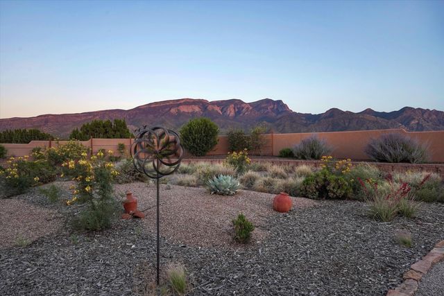 35 Apache Mesa Road, Placitas, NM 87043