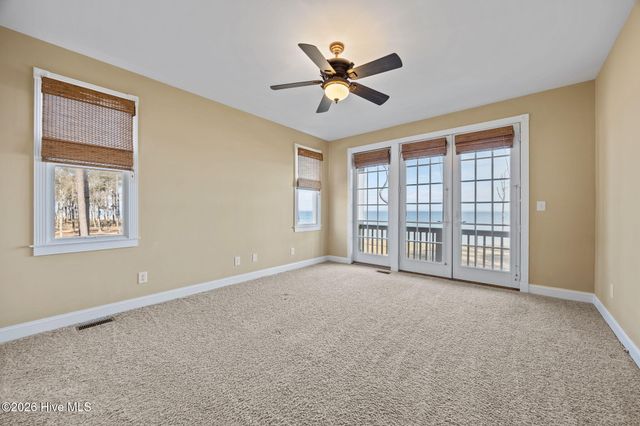 486 Sandy Point Drive, Beaufort, NC 28516