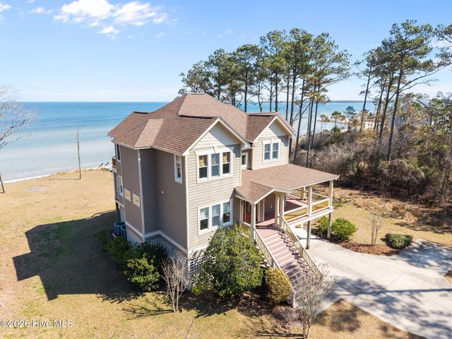 486 Sandy Point Drive, Beaufort, NC 28516