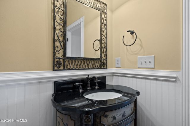 486 Sandy Point Drive, Beaufort, NC 28516