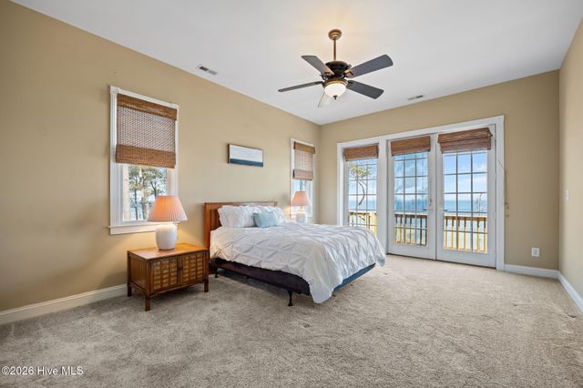 486 Sandy Point Drive, Beaufort, NC 28516