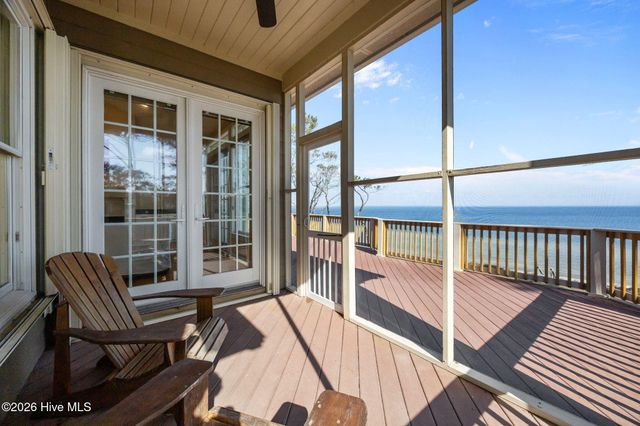 486 Sandy Point Drive, Beaufort, NC 28516