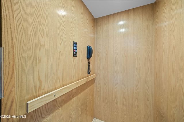 486 Sandy Point Drive, Beaufort, NC 28516