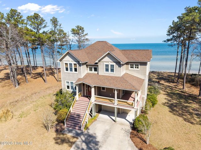 486 Sandy Point Drive, Beaufort, NC 28516