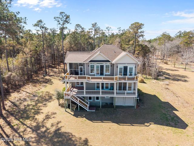 486 Sandy Point Drive, Beaufort, NC 28516