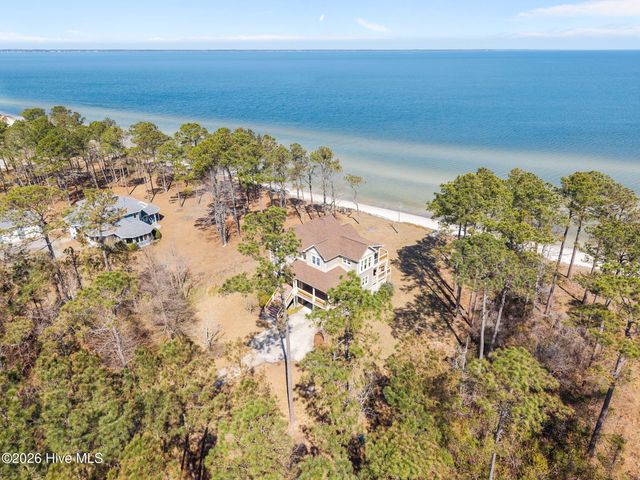 486 Sandy Point Drive, Beaufort, NC 28516