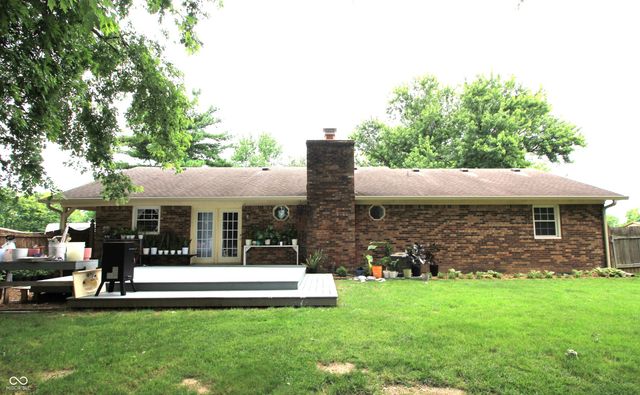 1055 Meridian Meadows Court, Greenwood, IN 46142
