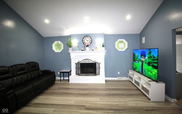 1055 Meridian Meadows Court, Greenwood, IN 46142
