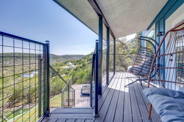 482 Dusty Saddle DR, Canyon Lake, TX 78133