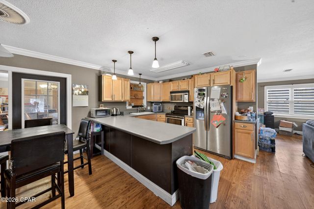 2001 Pritchard Street, Panama City, FL 32405