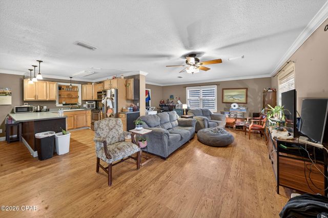 2001 Pritchard Street, Panama City, FL 32405