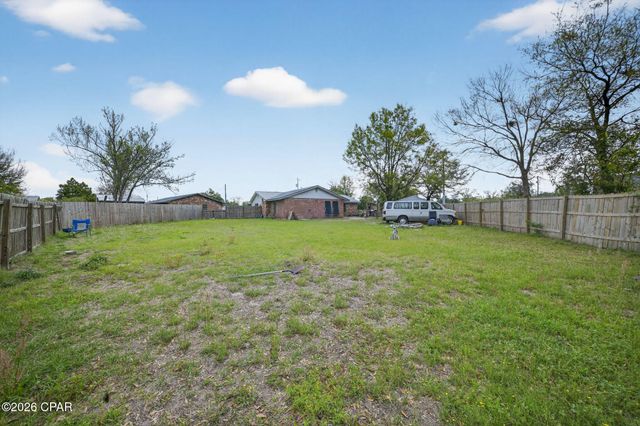 2001 Pritchard Street, Panama City, FL 32405