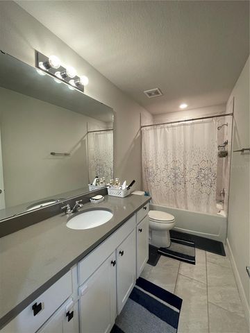 30543 THUNDERBIRD DR, Wesley Chapel, FL 33545