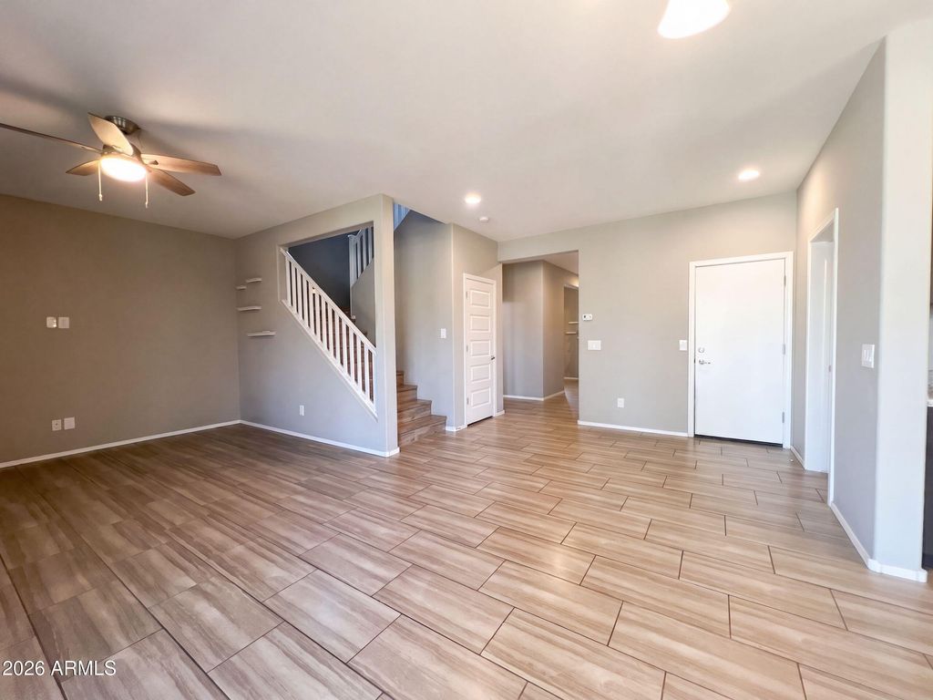 11422 W FOXFIRE Drive, Surprise, AZ 85378 — photo 3