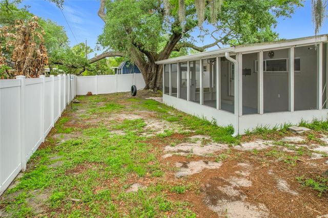 1915 SYLVESTER ROAD, Lakeland, FL 33803