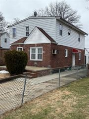 11724 231st Street 2nd Floor, Cambria Heights, NY 11411