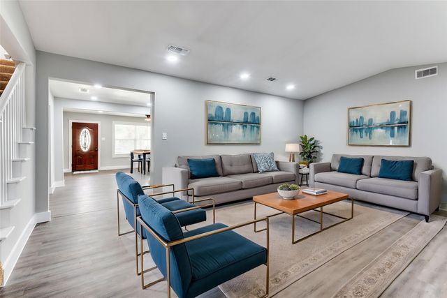 437 22nd Street NW, Grand Prairie, TX 75050