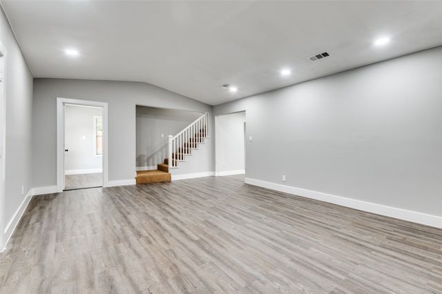 437 22nd Street NW, Grand Prairie, TX 75050