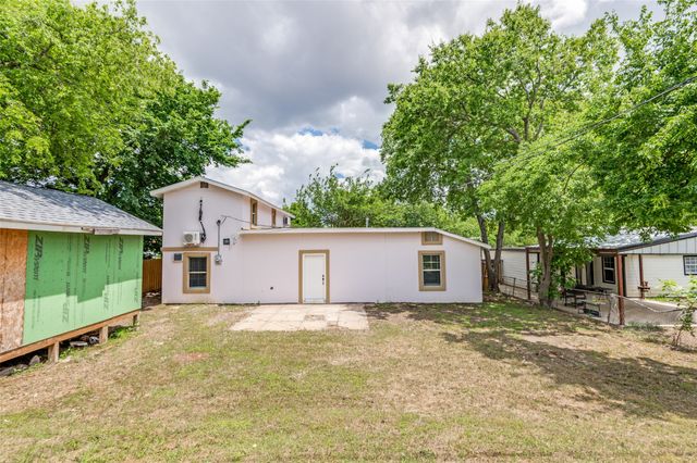 437 22nd Street NW, Grand Prairie, TX 75050
