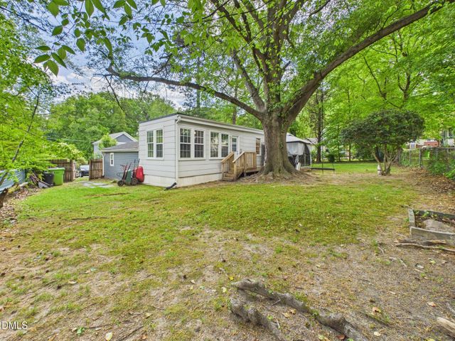 109 Blanchard Street, Raleigh, NC 27603