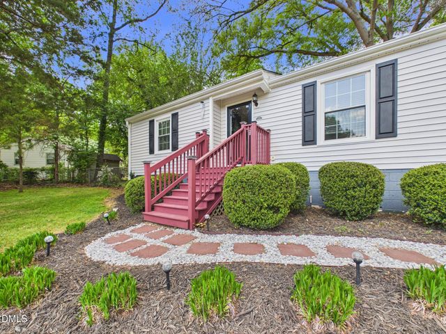 109 Blanchard Street, Raleigh, NC 27603