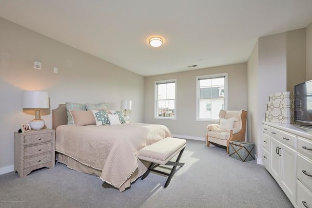 92 Drs James Parker Boulevard 207, Red Bank, NJ 07701