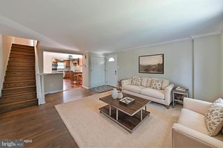 2742 WELSH RD, Philadelphia, PA 19152