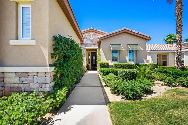 61285 Living Stone Drive, La Quinta, CA 92253