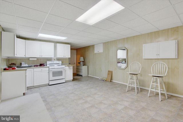 1456 WHEATFIELD DR, York, PA 17408
