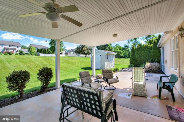 1456 WHEATFIELD DR, York, PA 17408
