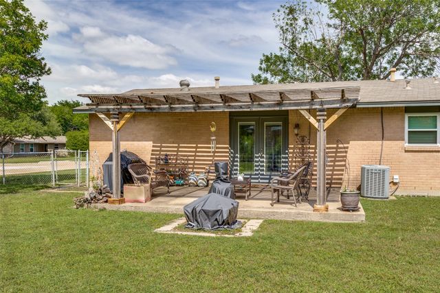 1413 Lorrie Drive, Richardson, TX 75080