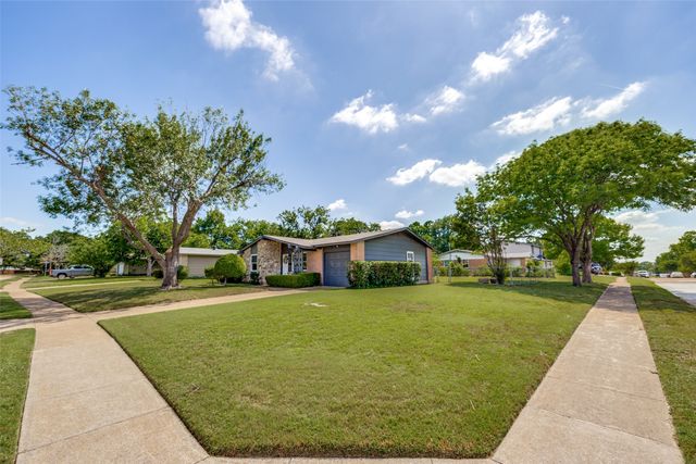 1413 Lorrie Drive, Richardson, TX 75080