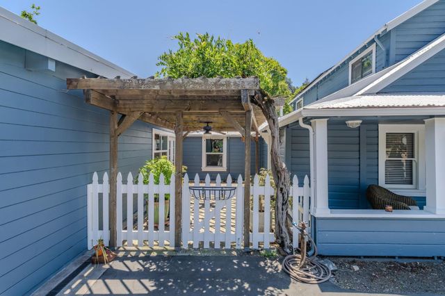 14211 State Hwy 49 St, Amador City, CA 95601
