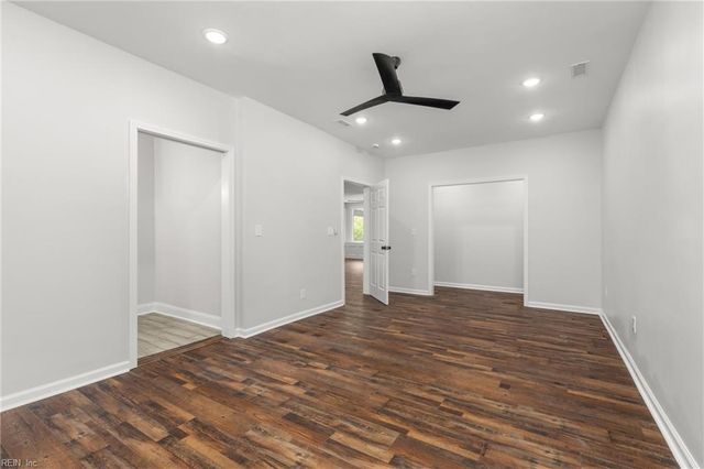 1848 Ballahack RD, Chesapeake, VA 23322