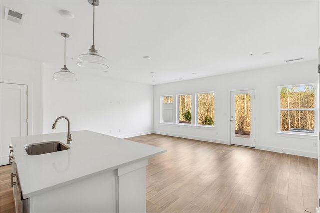 446 Laurelwood Lane, Canton, GA 30114