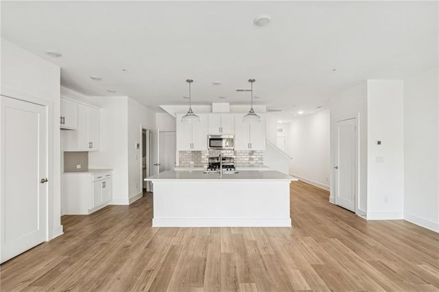 446 Laurelwood Lane, Canton, GA 30114