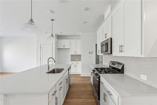 446 Laurelwood Lane, Canton, GA 30114